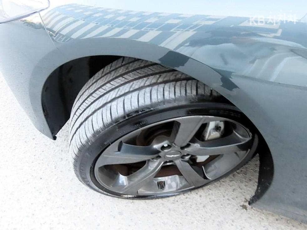 Genesis G70 SPORT3.3T SPORT AWD Elite - 20