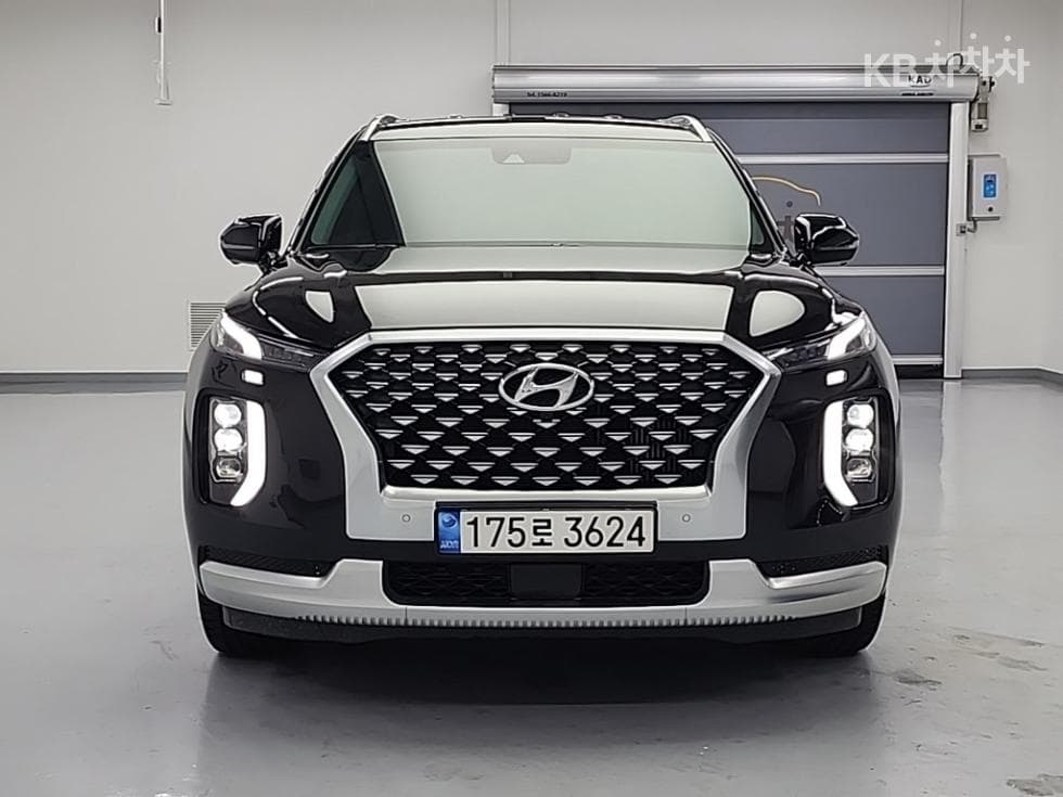Hyundai Palisade2.2 Diesel 7-seater (Limousine) AWD Calligraphy - 2