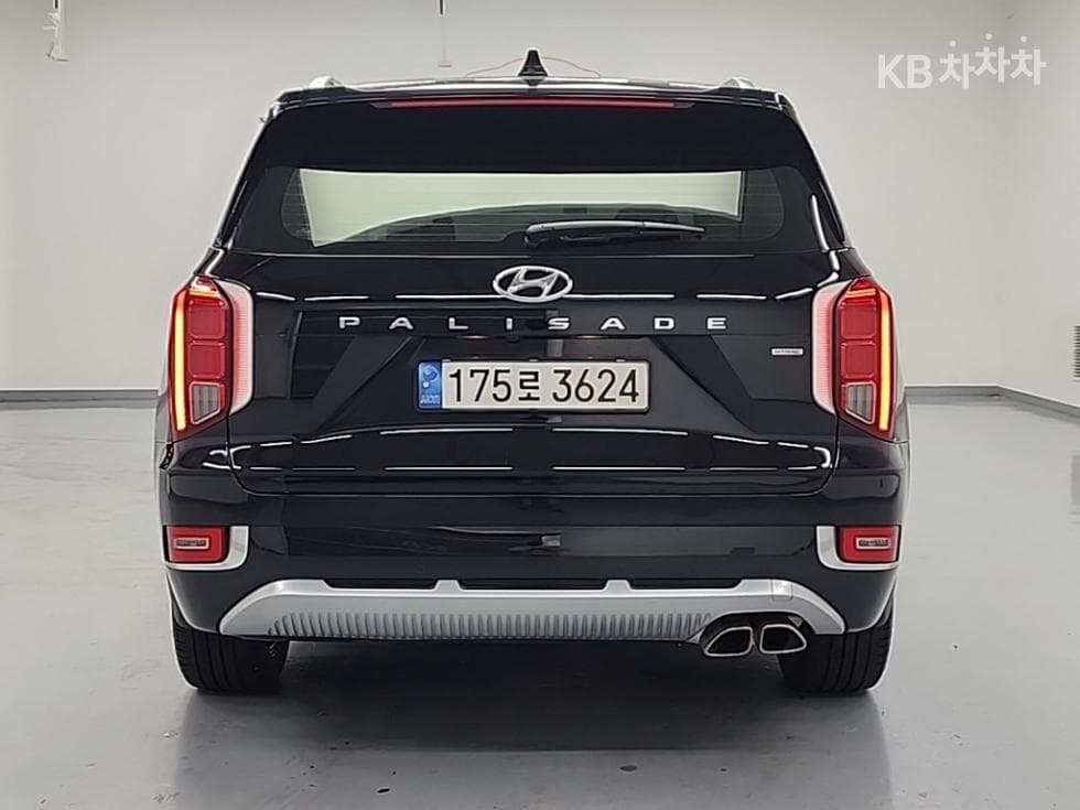 Hyundai Palisade2.2 Diesel 7-seater (Limousine) AWD Calligraphy - 3