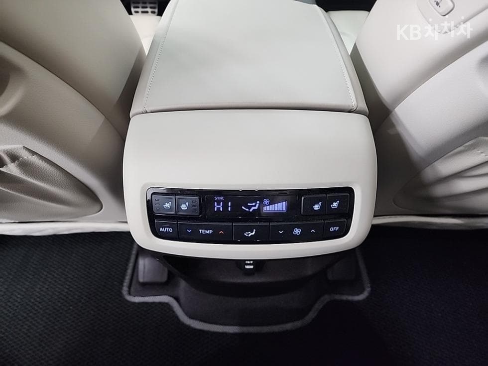 Hyundai Palisade2.2 Diesel 7-seater (Limousine) AWD Calligraphy - 13