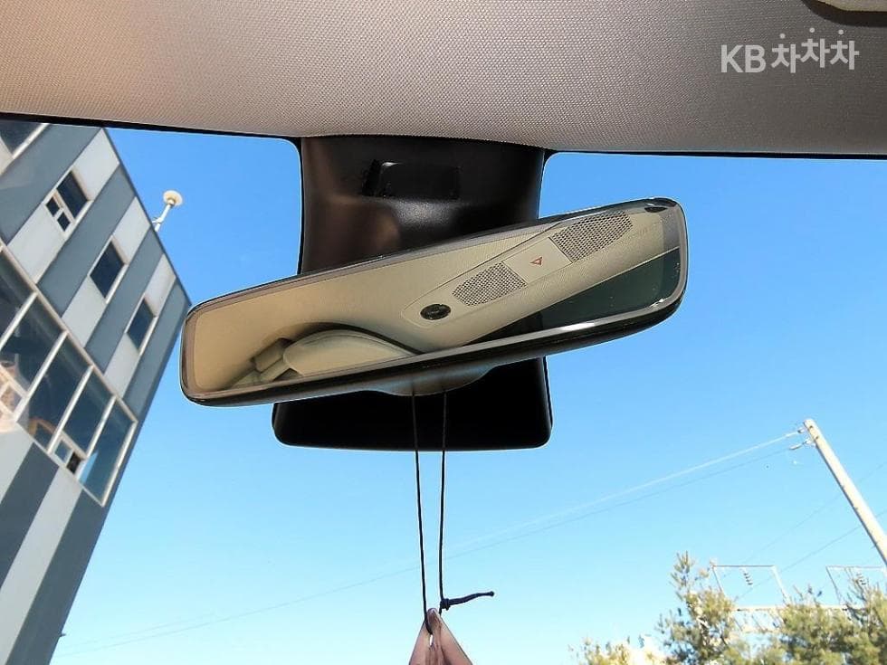 테슬라 Model YLong Range - 16