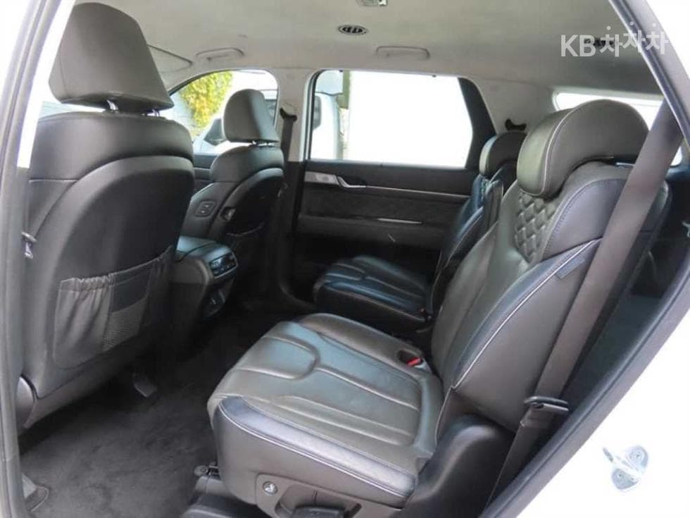 Hyundai Palisade2.2 Diesel 7-seater (Limousine) Calligraphy - 8