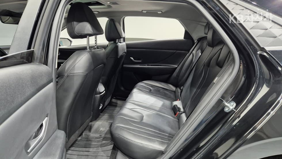 Хюндай The New (фейслифт) Avante (Elantra) (CN7)1.6 Бензин Modern - 8