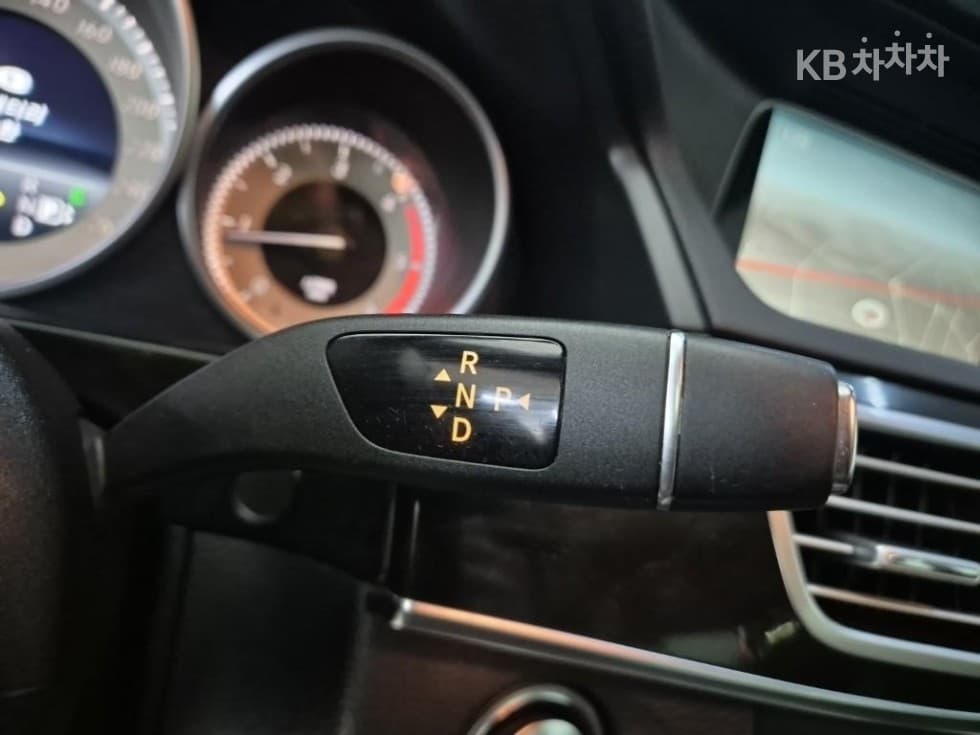 Mercedes-Benz Нов E-КласE250 CDI 4매틱 W212 - 8