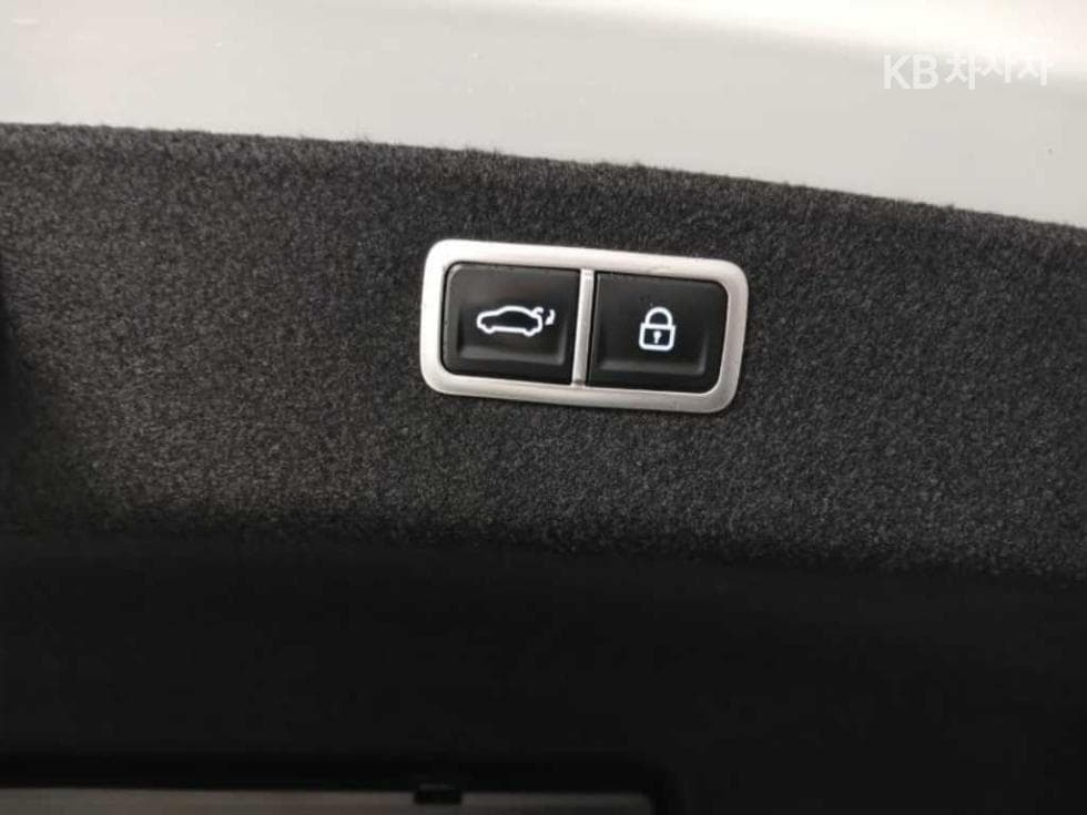 Genesis G80(RG3)2.5 Turbo Gasoline Direct Injection AWD - 17