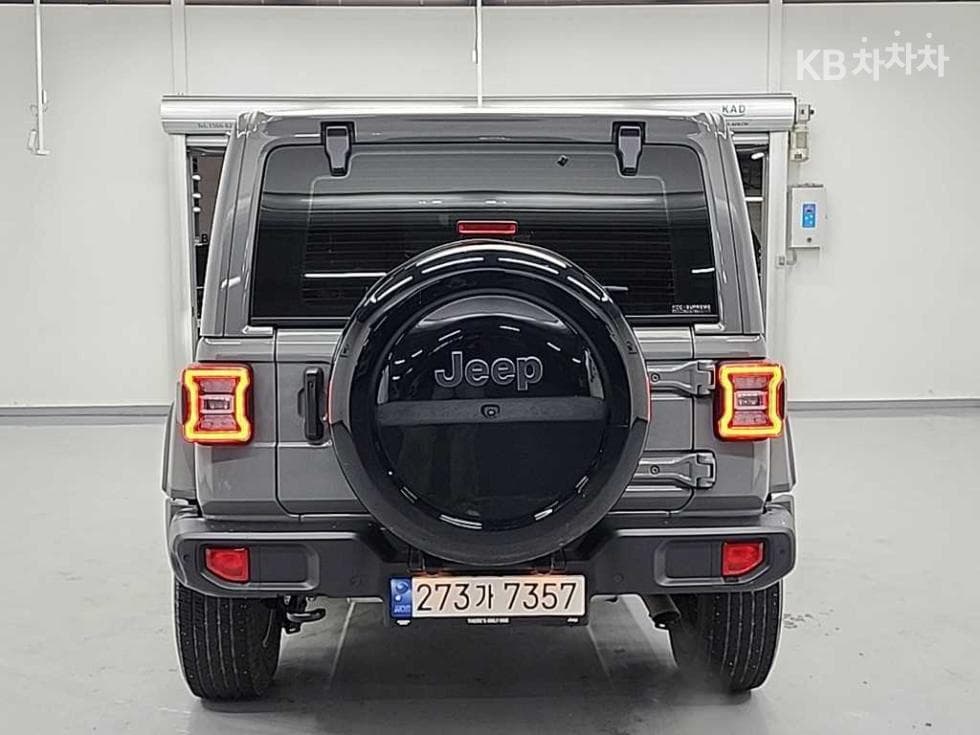 지프 랭글러 (JL)2.0 오버랜드 4도어 파워Top (Cargo) Standard - 3