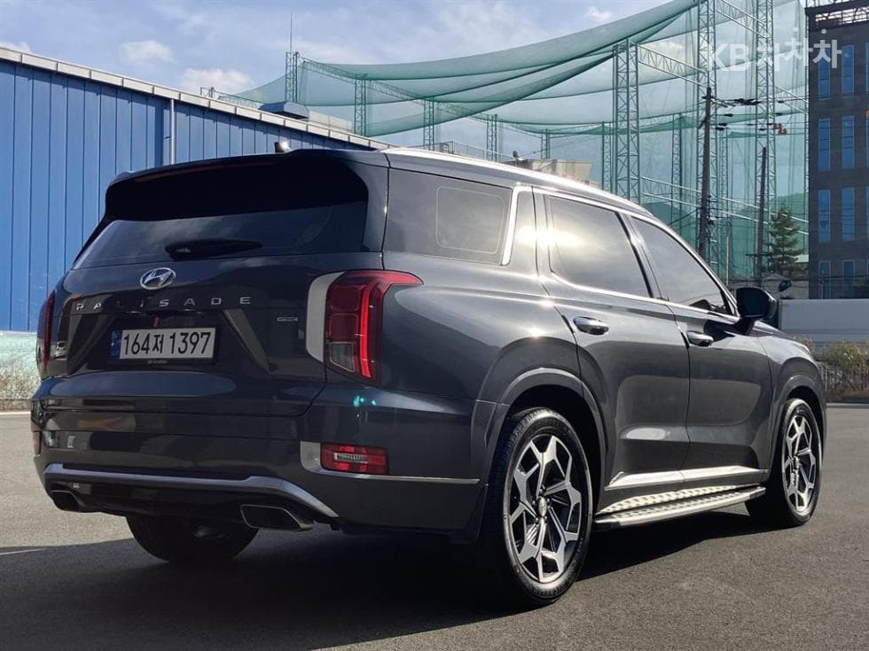 Хюндай Palisade2.2 Дизел 7-местен (Лимузин) AWD Calligraphy - 5