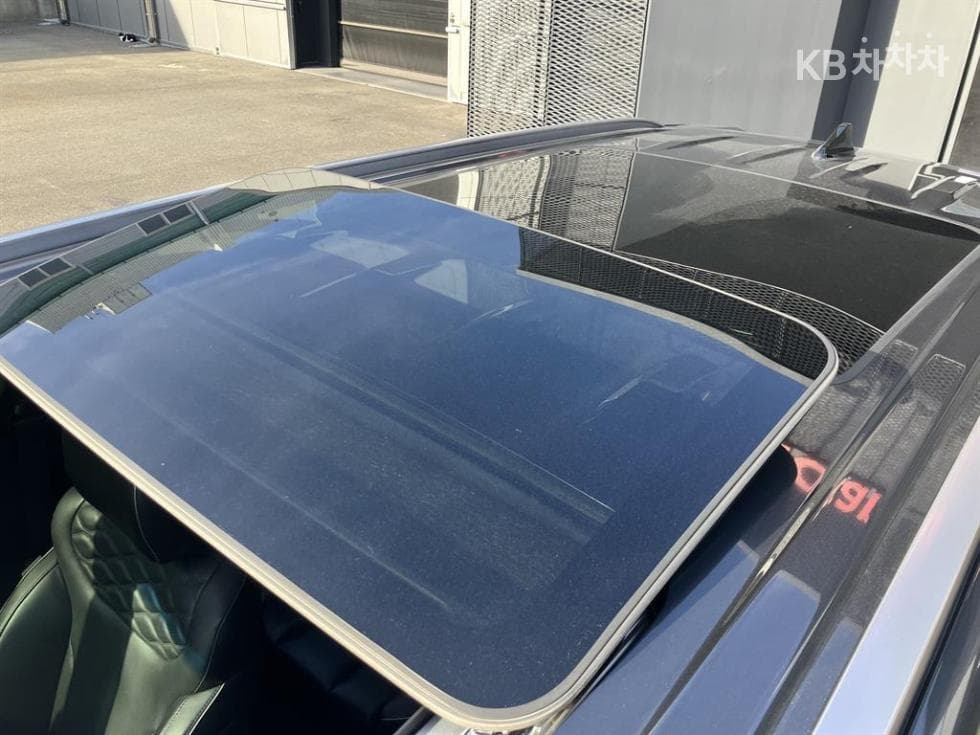 Хюндай Palisade2.2 Дизел 7-местен (Лимузин) AWD Calligraphy - 15