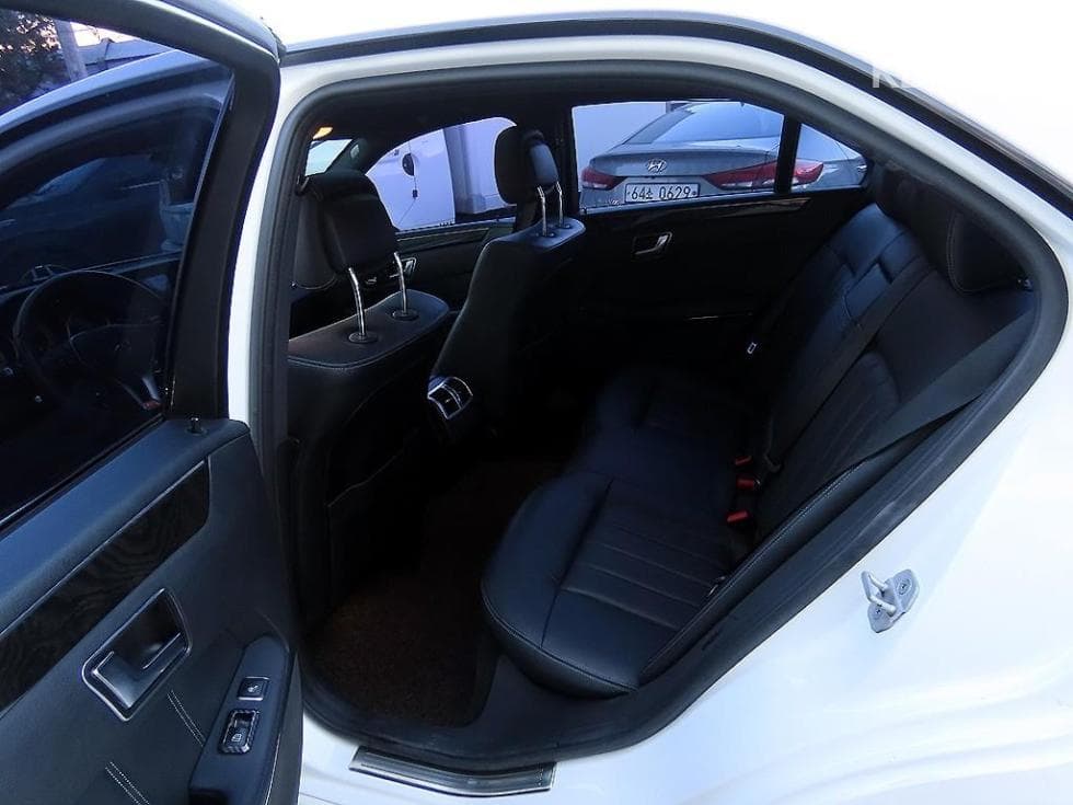 Mercedes-Benz New E-ClassE220 블루텍 Avantgarde 스포츠 W212 - 6