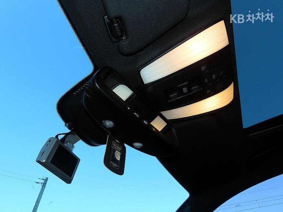 Mercedes-Benz New E-ClassE220 블루텍 Avantgarde 스포츠 W212 - 16