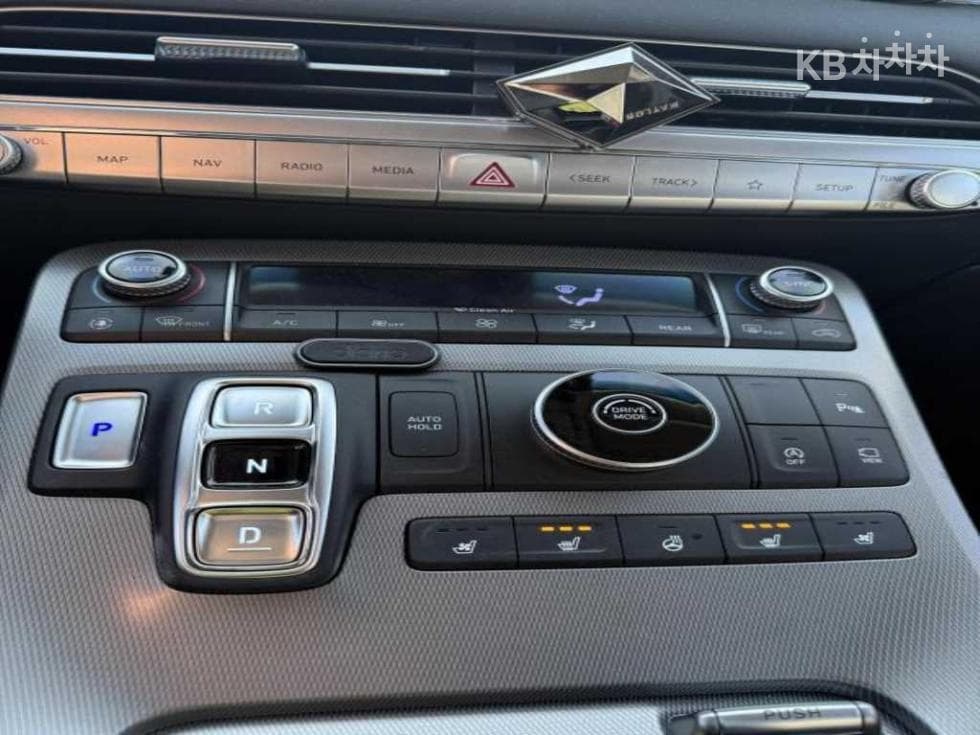 Hyundai Palisade3.8 Gasoline 7-seater (Limousine) Prestige - 8