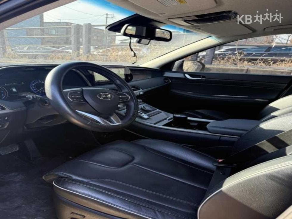 Hyundai Palisade3.8 Gasoline 7-seater (Limousine) Prestige - 9