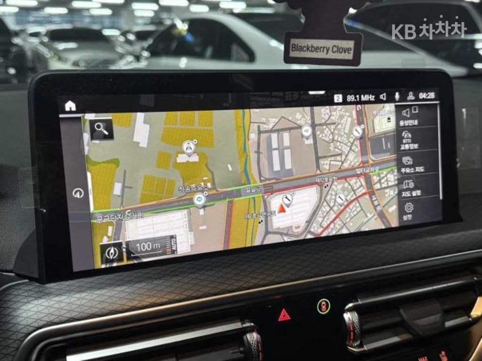 BMW New X4 (G02)xDrive 20i M Sport - 16