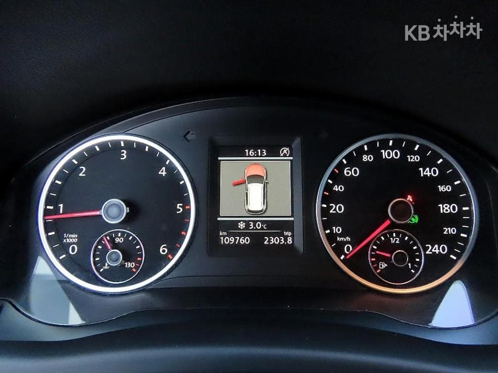 Volkswagen Нов Tiguan2.0 Турбо Дизел Инжекция R-라Местен 5N - 9