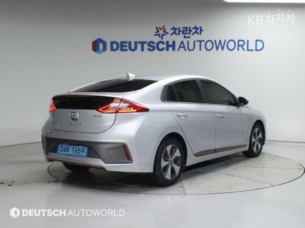 Хюндай IONIQ (Оригинален модел) 일렉트릭Q - 2