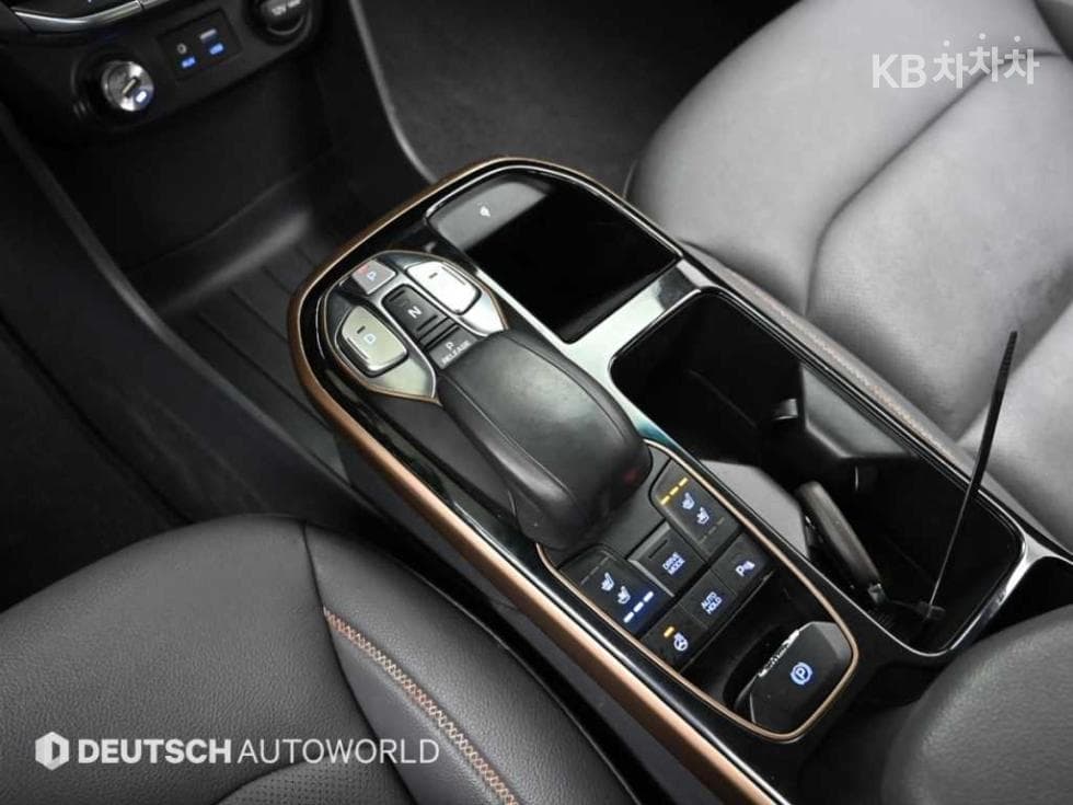 Хюндай IONIQ (Оригинален модел) 일렉트릭Q - 9