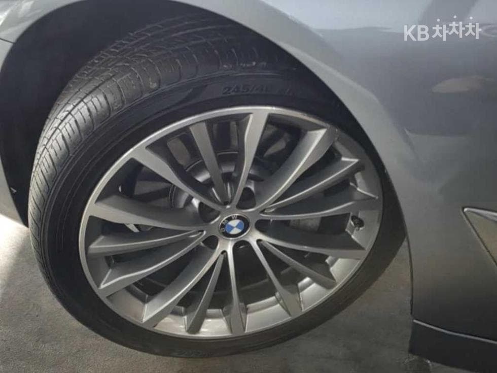 BMW 올New5 Series (G30)530d M Sport - 6