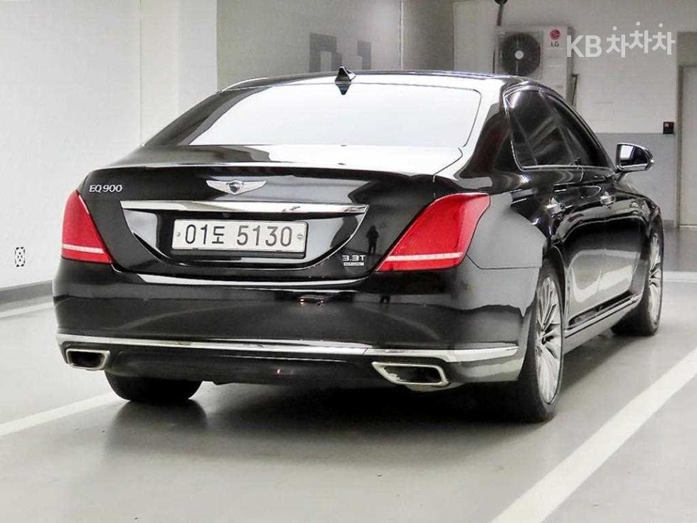 Genesis EQ9003.3 T-GDI AWD Premium Luxury - 4