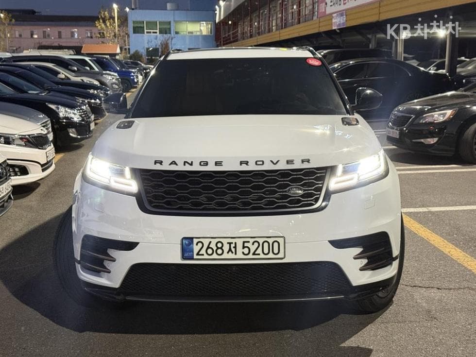 Land Rover Range Rover 벨라3.0 D300 R-Dynamic HSE - 2