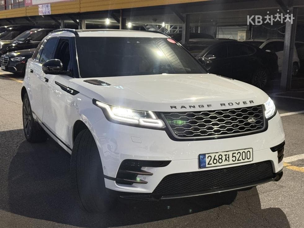 Land Rover Range Rover 벨라3.0 D300 R-Dynamic HSE - 3