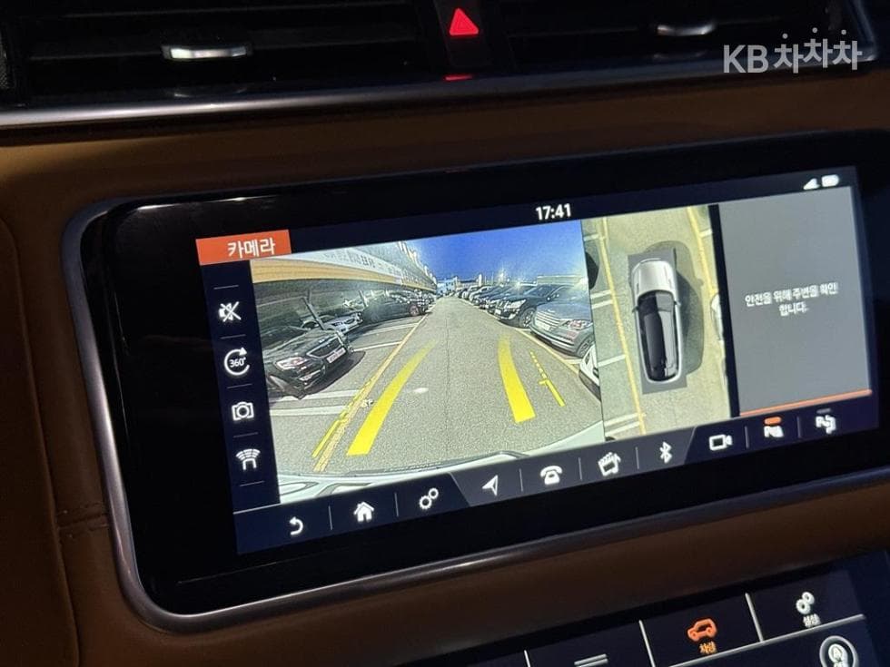 Land Rover Range Rover 벨라3.0 D300 R-Dynamic HSE - 15