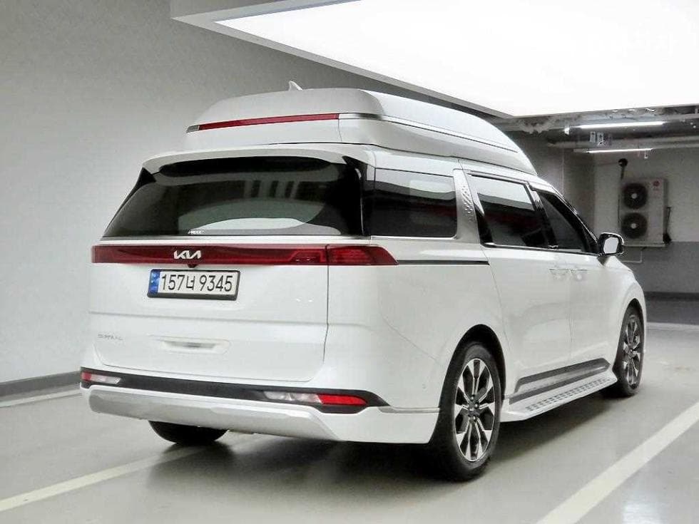 Kia Carnival 4th generationHigh Limousine (Carnival) G3.5 GDI 9-seater Signature - 4