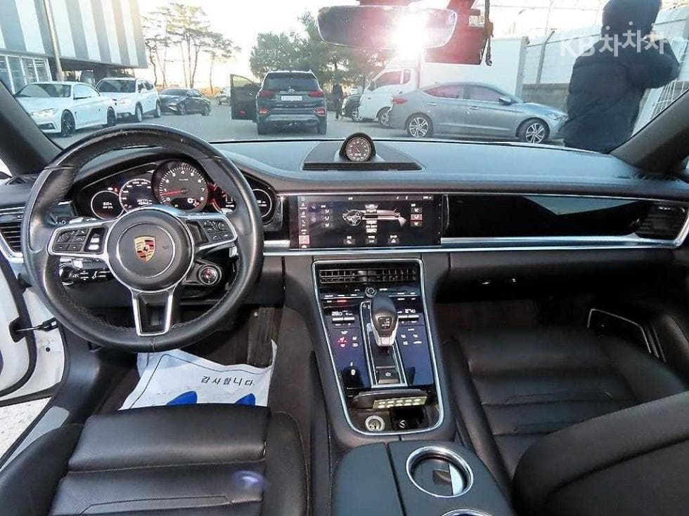 Porsche 파나메라 (971)3.0 4 Стандартен - 7