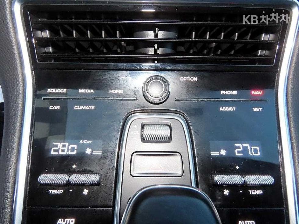 Porsche 파나메라 (971)3.0 4 Стандартен - 11