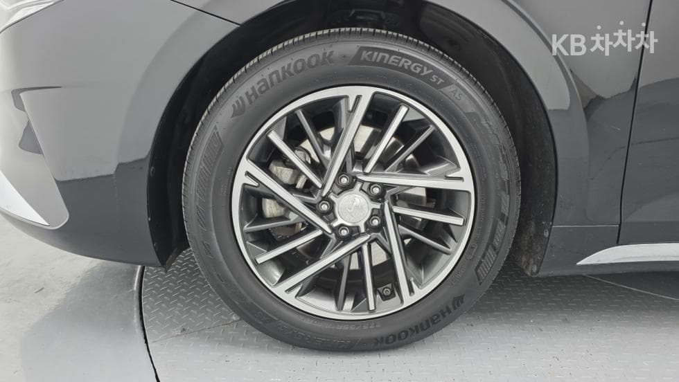 Hyundai The New (facelift) Grandeur (Azera)2.5 Premium - 6