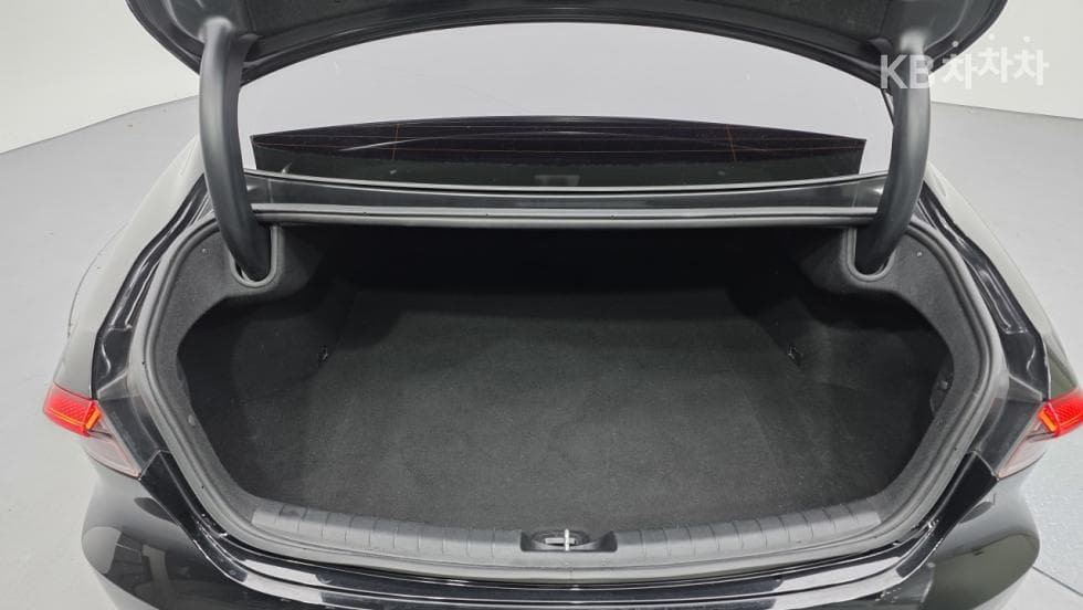 Hyundai The New (facelift) Grandeur (Azera)2.5 Premium - 13