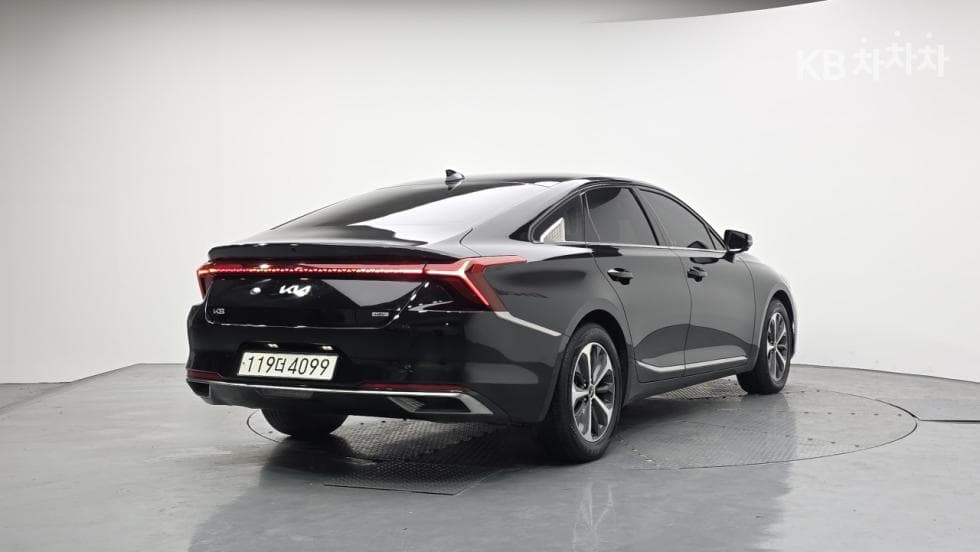 Киа K8 Хибрид1.6 Турбо Noblesse - 2