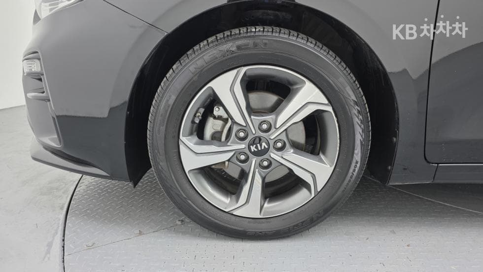 Kia All New K31.6 Gasoline Noblesse - 6