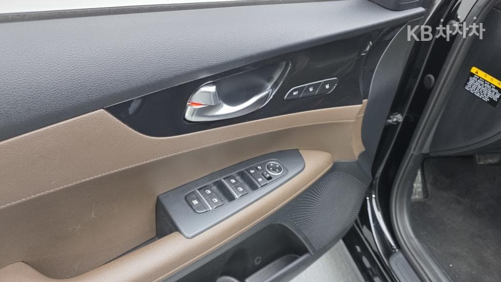 Kia All New K31.6 Gasoline Noblesse - 15