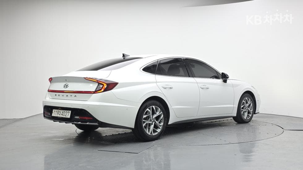 Hyundai Sonata (DN8)2.0 Premium Plus - 4