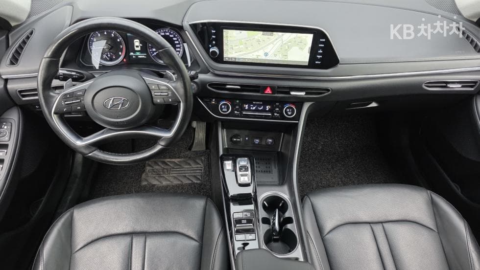 Hyundai Sonata (DN8)2.0 Premium Plus - 5