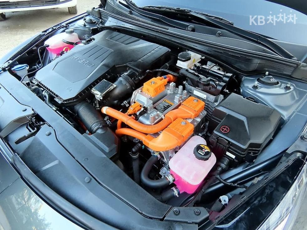 Hyundai All New Avante (Elantra) Hybrid(CN7)Inspiration - 19