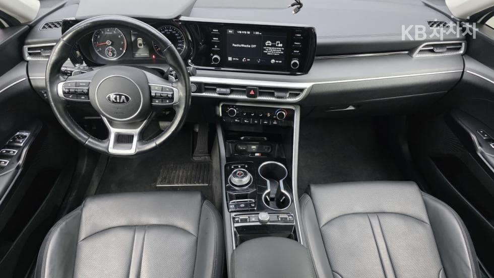 Kia K5 3rd Gen2.0 LPI Rent-car Standard - 9