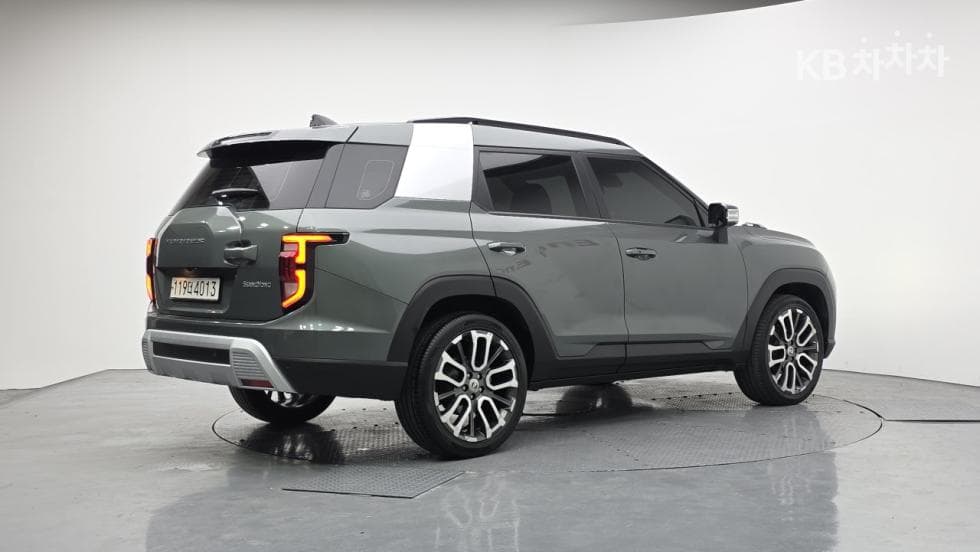 KG Mobility 토레스(J100)1.5 GDI Turbo T7 - 2