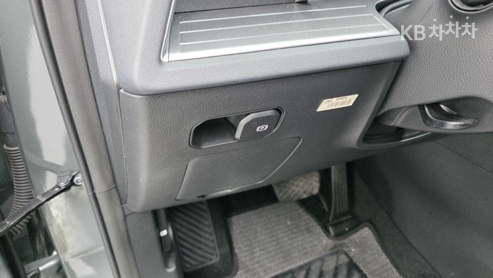 KG Mobility 토레스(J100)1.5 GDI Turbo T7 - 18