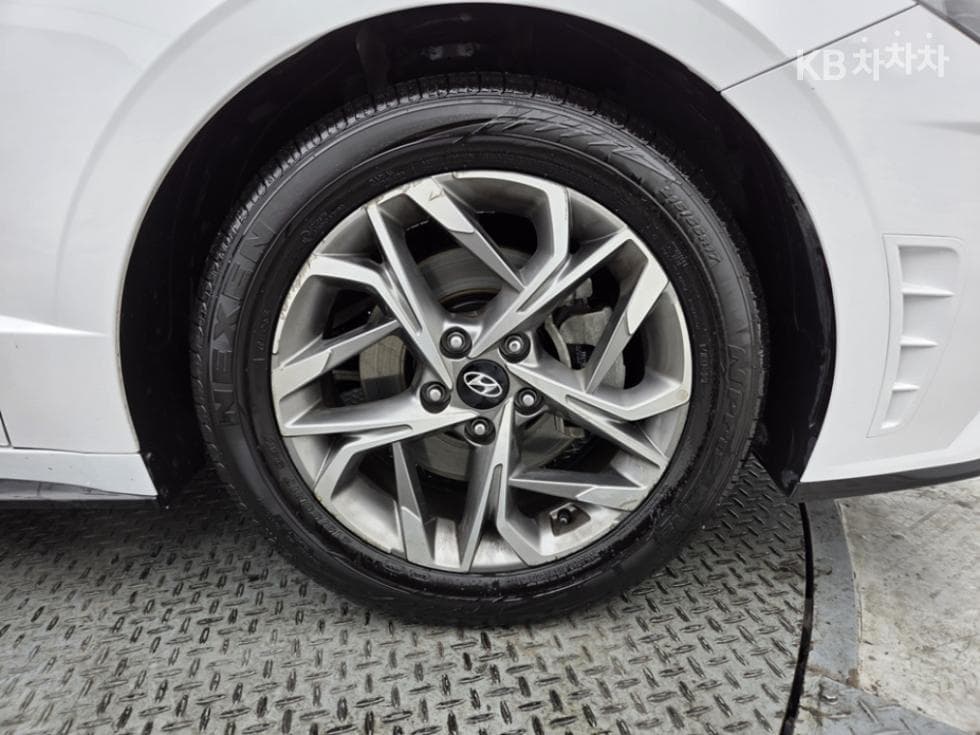 Hyundai Sonata (DN8)2.0 Premium Plus - 7