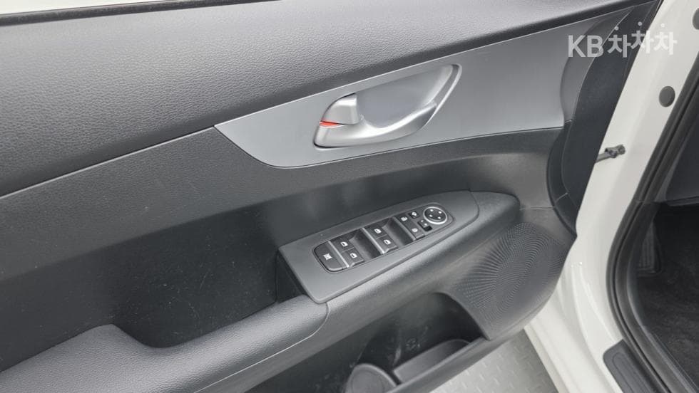 Kia The New (facelift) K3(BD)1.6 Gasoline Trendy - 9