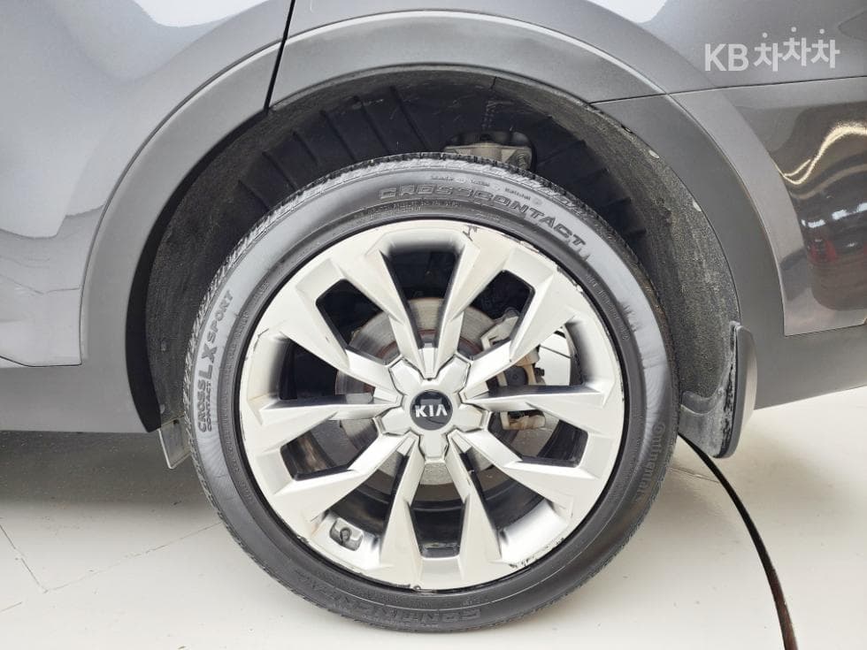 Kia Sorento 4th generation2.2 Diesel 2WD Trendy - 8