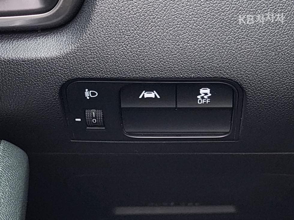 Kia Sorento 4th generation2.2 Diesel 2WD Trendy - 23