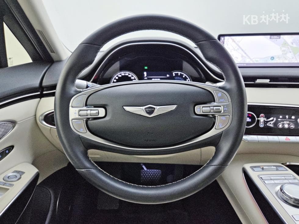 Genesis GV70Gasoline 2.5T AWD - 8