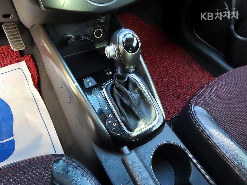 Kia Forte 쿱1.6 KOUP High-end Type 레드Premium - 10