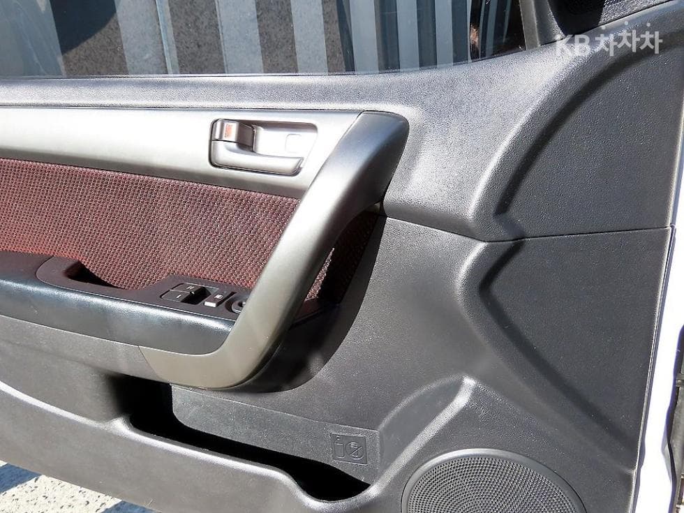 Kia Forte 쿱1.6 KOUP High-end Type 레드Premium - 11