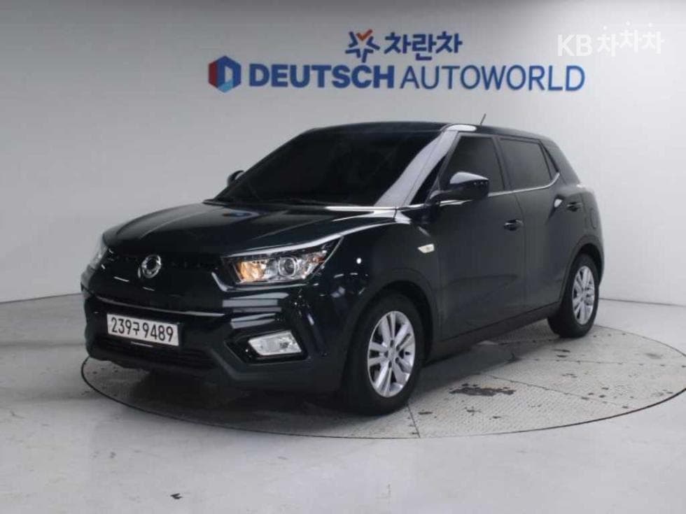 KG Mobility Tivoli 아머 1.6 Gasoline TX 2WD - Image 1