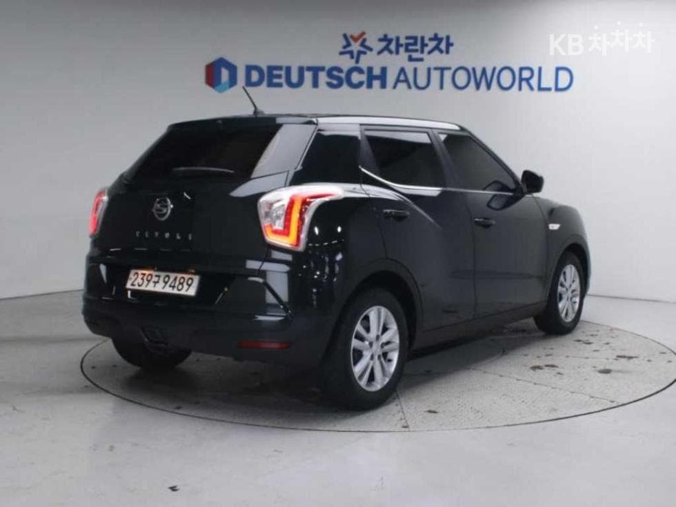 KG Mobility Tivoli 아머1.6 Gasoline TX 2WD - 2