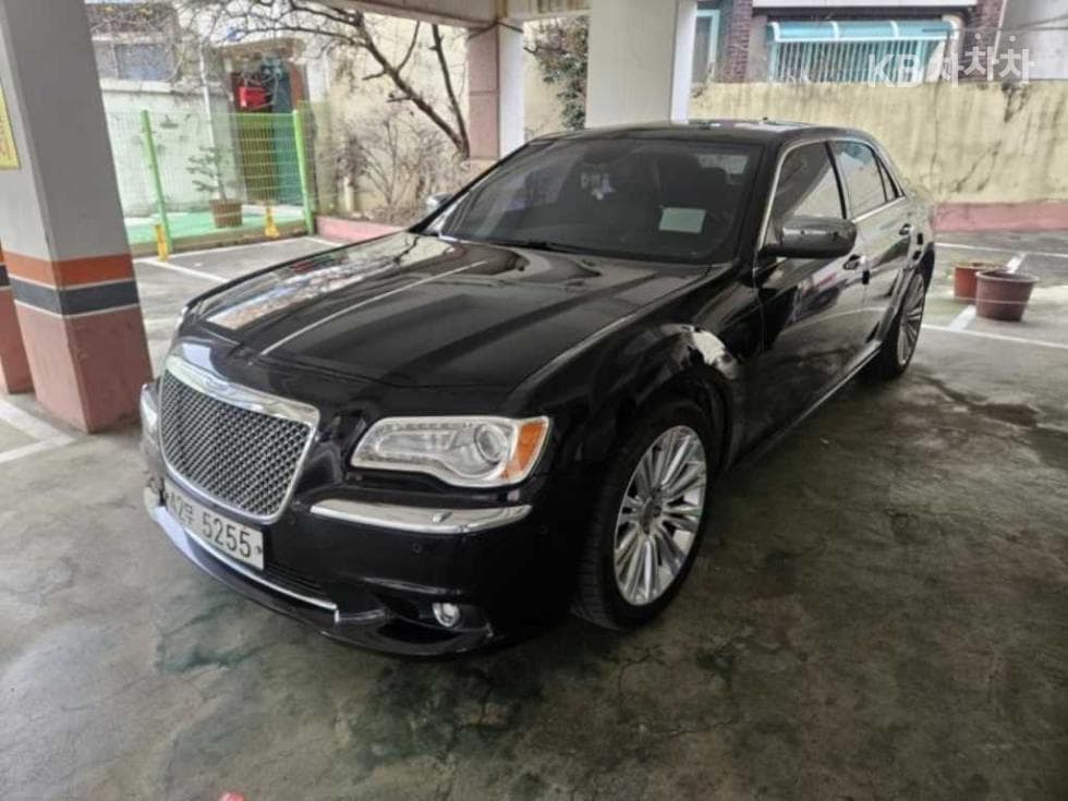 크라이슬러 The New (facelift) 300C 3.0 Diesel - Image 1