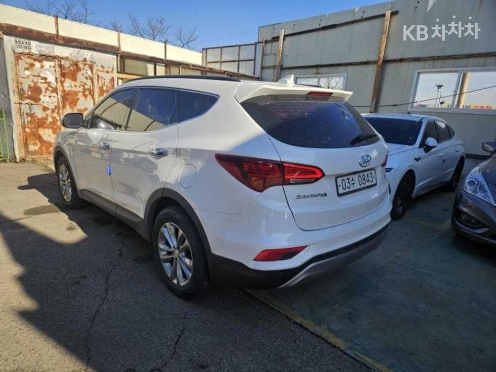 Hyundai Santa Fe The PrimeDiesel Hyundai R-engine 2.0 diesel 2WD 5-seater Premium - 4